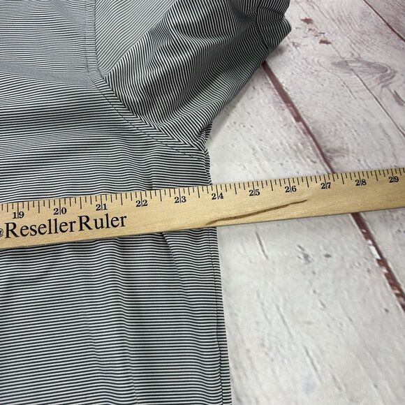 Peter Millar Summer Comfort Gray Polo Shirt Sz L Logo - Picture 6 of 8